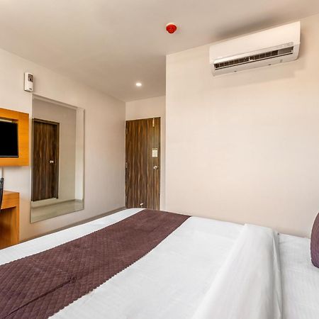 Metropolis Business Hotel Panaji Exterior photo