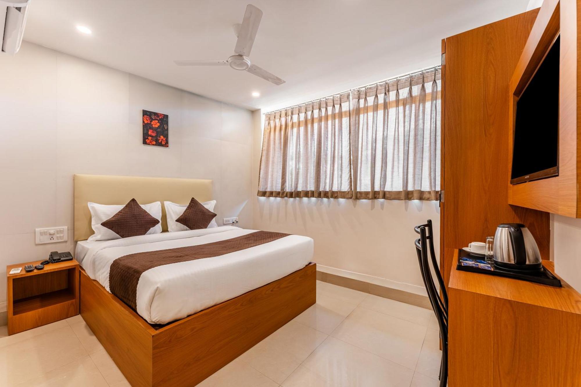 Metropolis Business Hotel Panaji Exterior photo